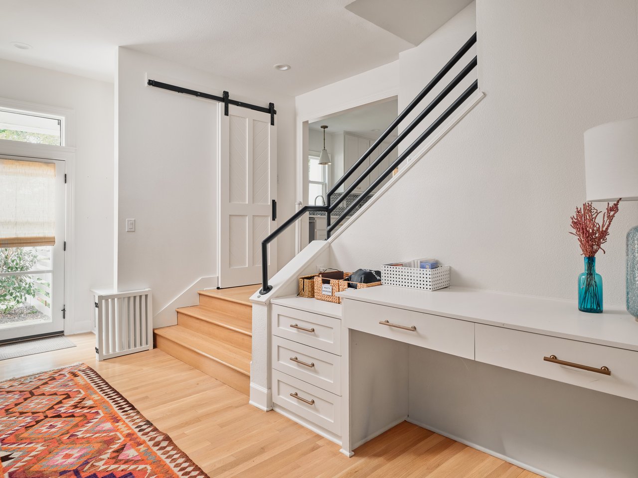 2501 Tower Dr