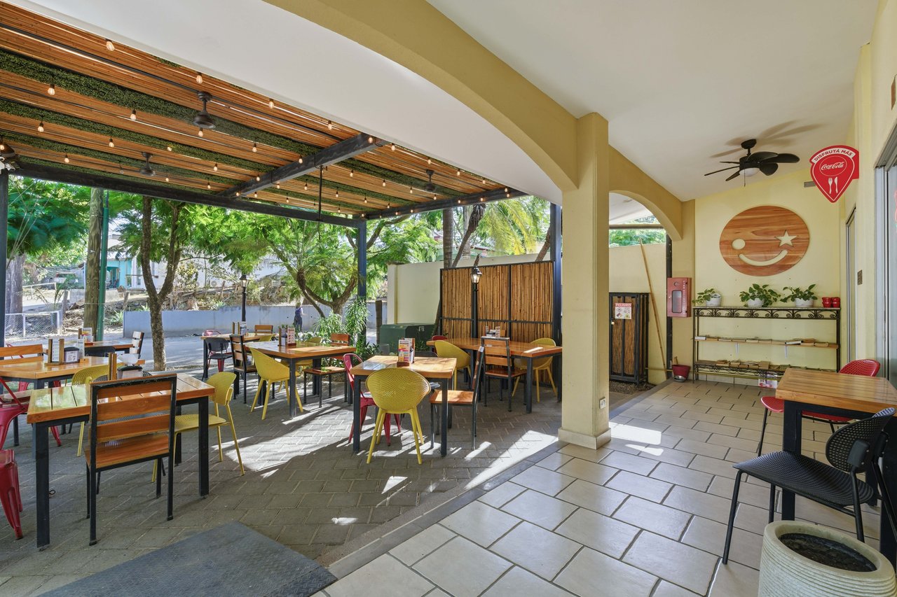 Reparito House | Turnkey Restaurant & Commercial Property for Sale