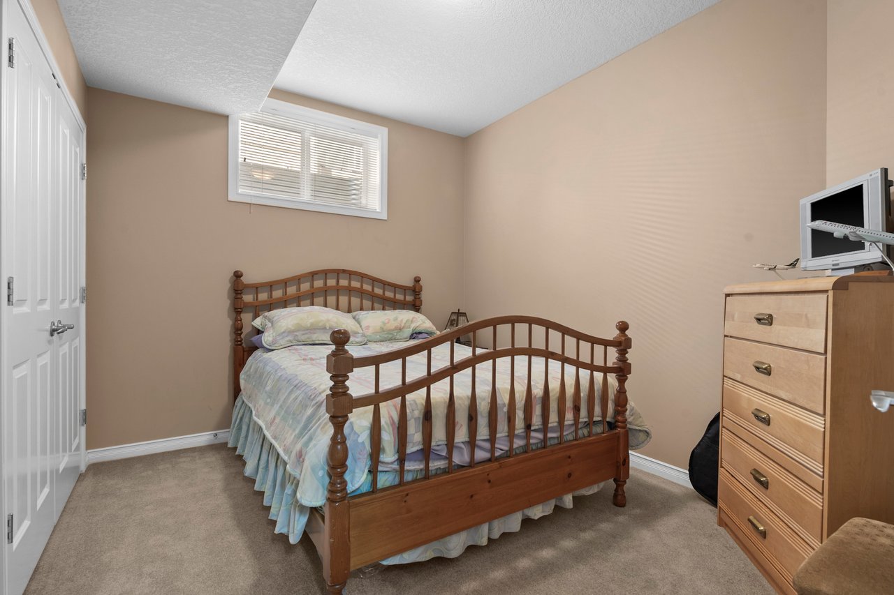 29 Royal Birch Hill NW