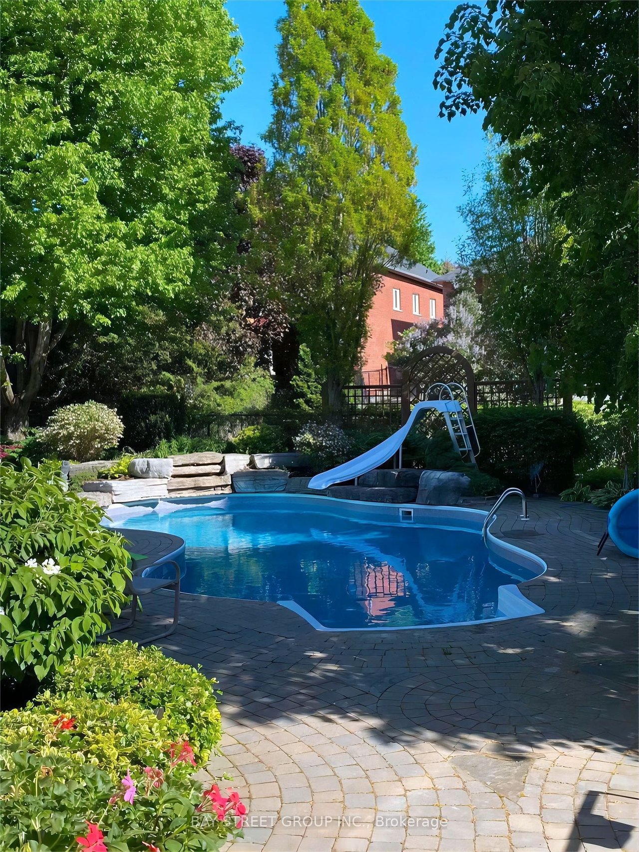 1074 Secretariate Rd, Newmarket