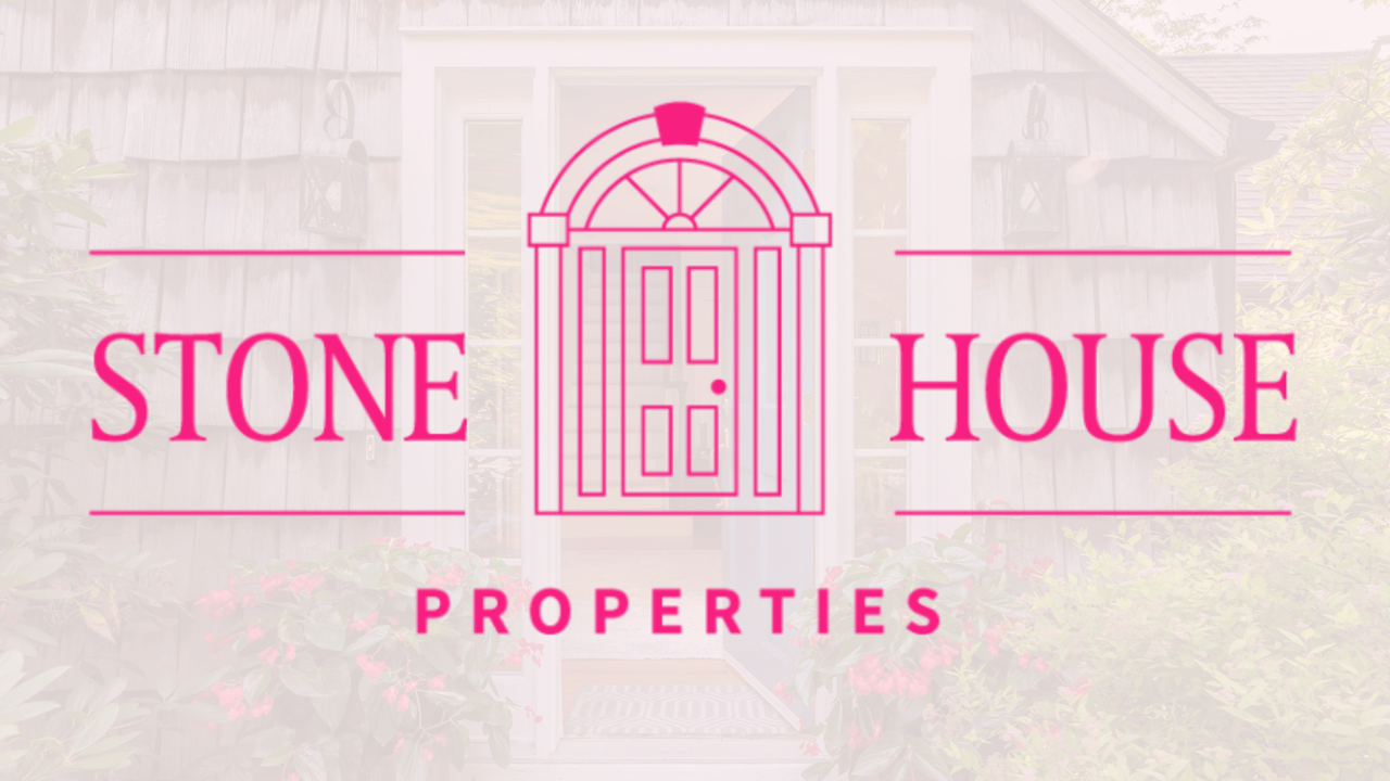 pink stone house logo