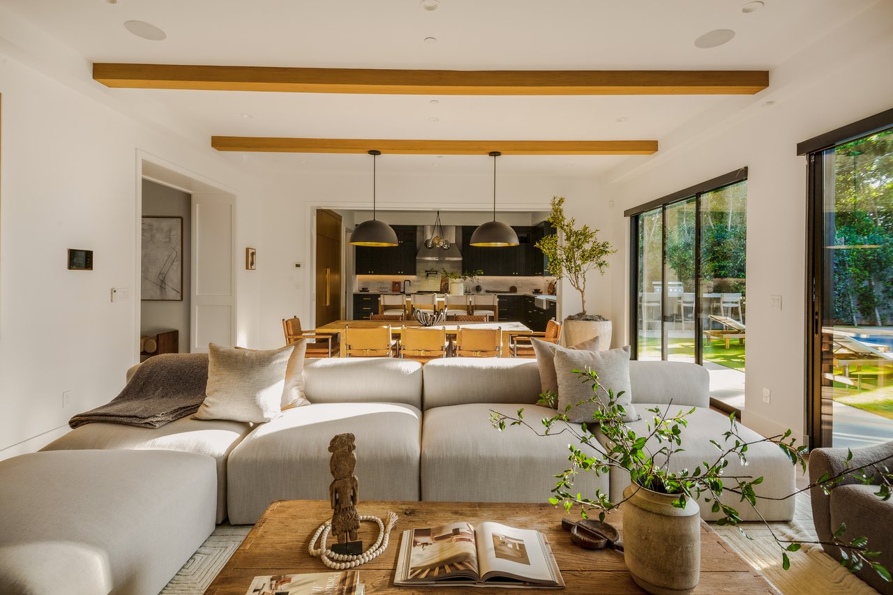 4261 Denny Ave, Toluca Lake 