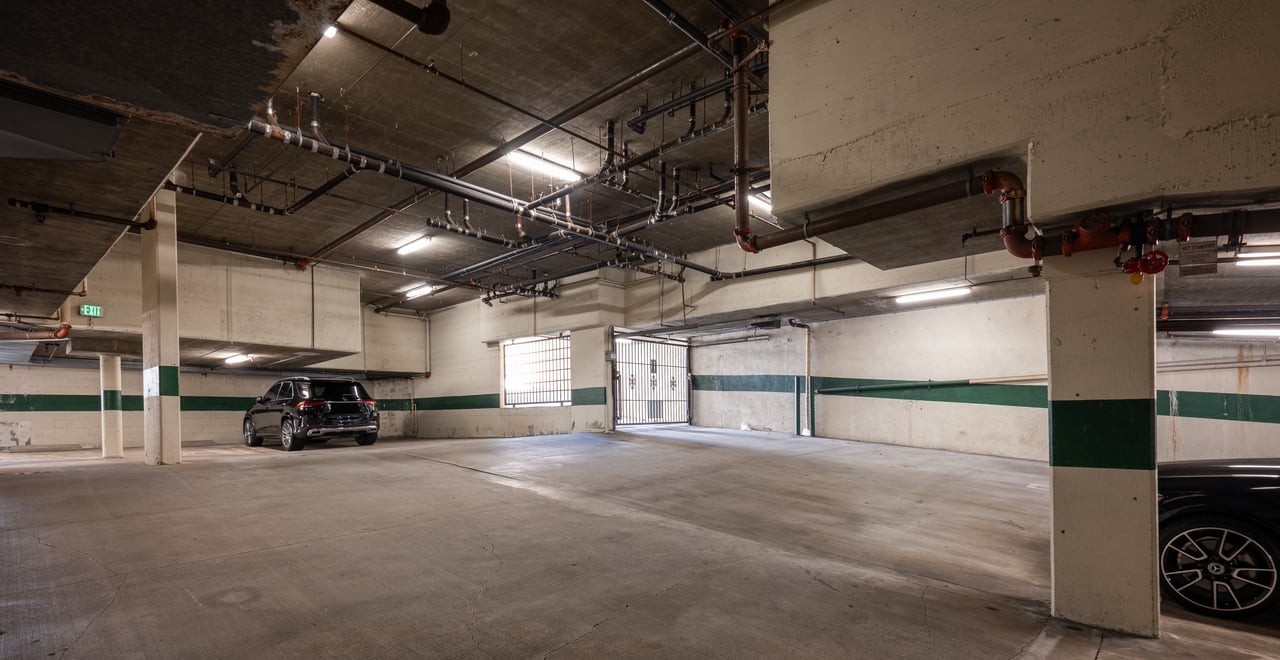 146 S Clark Dr Unit: 101, West Hollywood