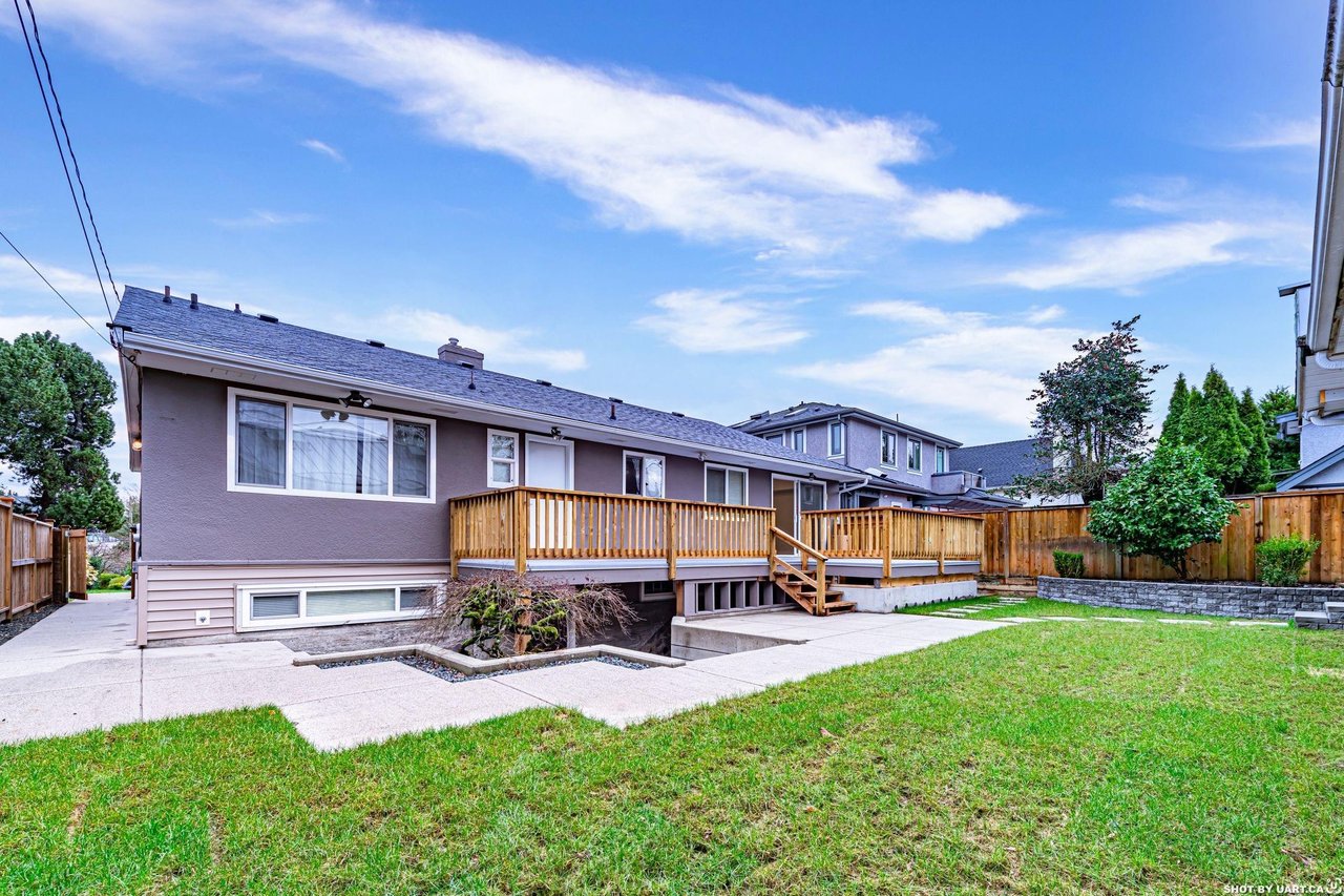 466 W 27th Ave