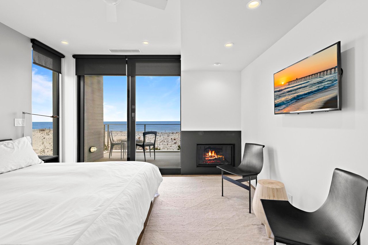 205 Stratford Avenue 