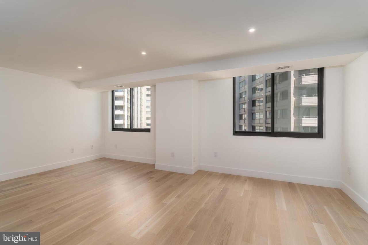 4550 N Park Ave #605