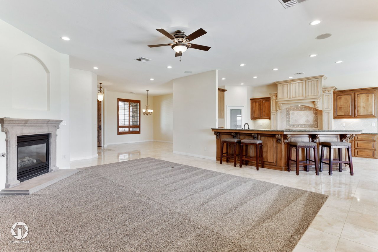 14201 Santa Fe Ct