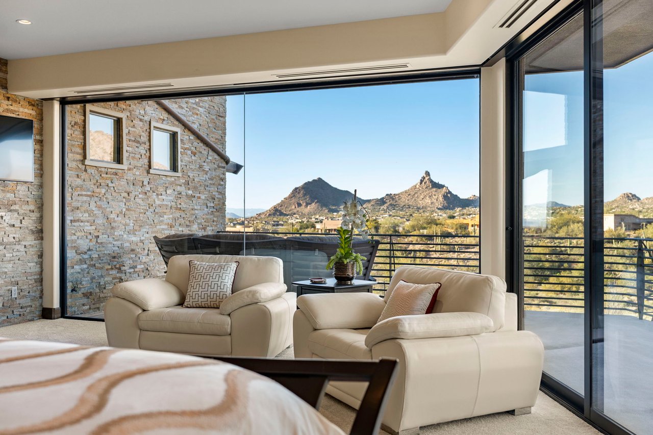 10570 E Pinnacle Peak Road