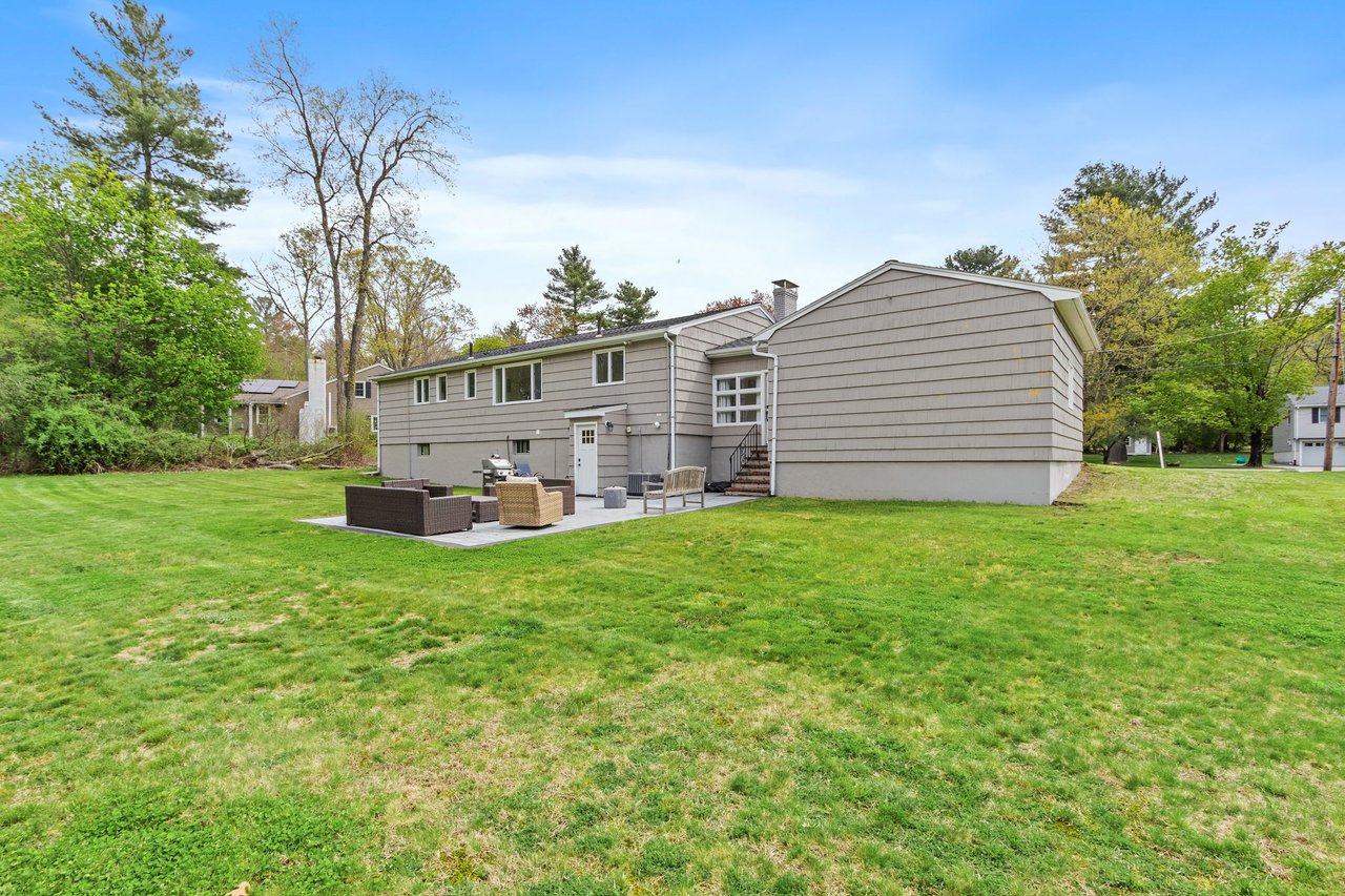 30 Wildewood Dr.