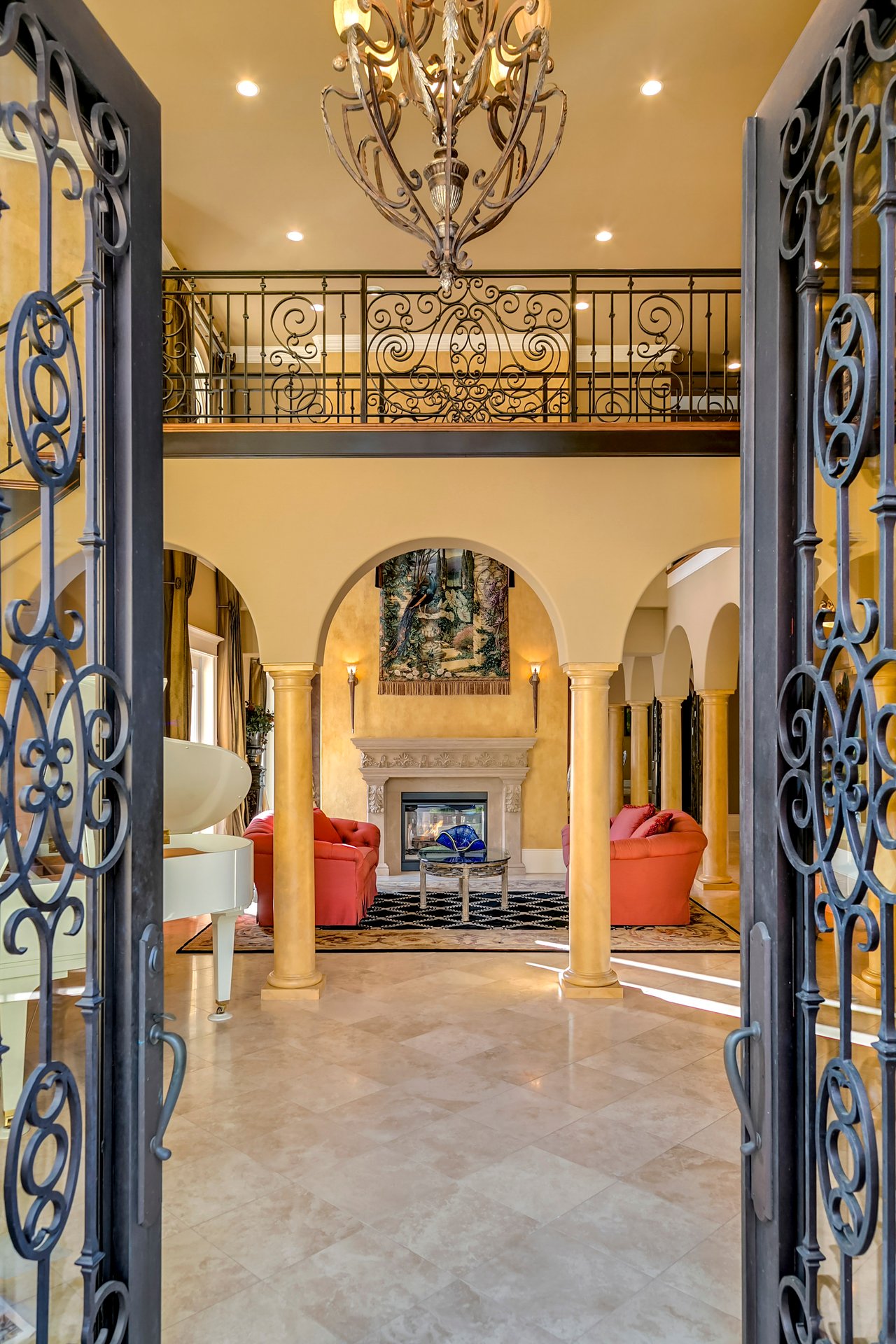 Clyde Hill Villa 