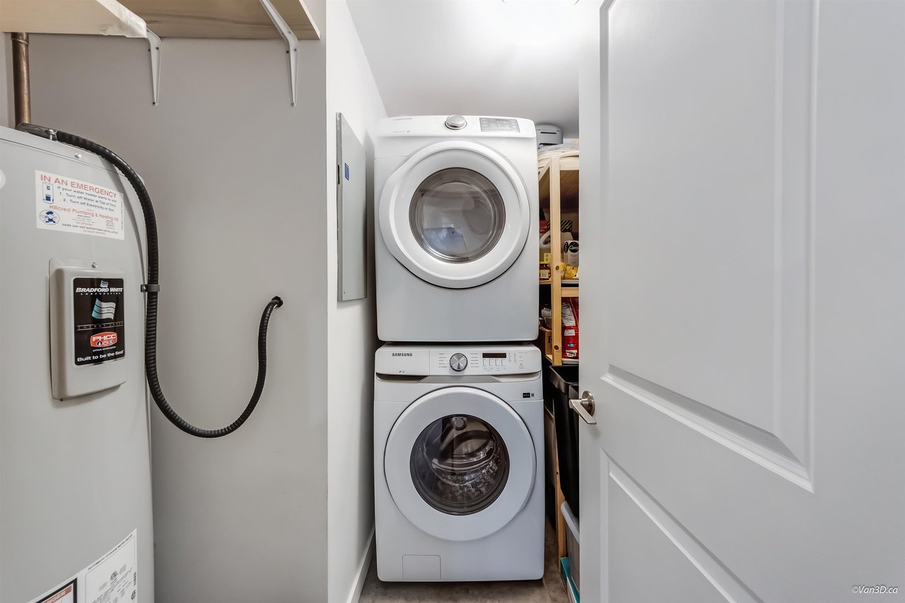 207-2288 W 12th Ave