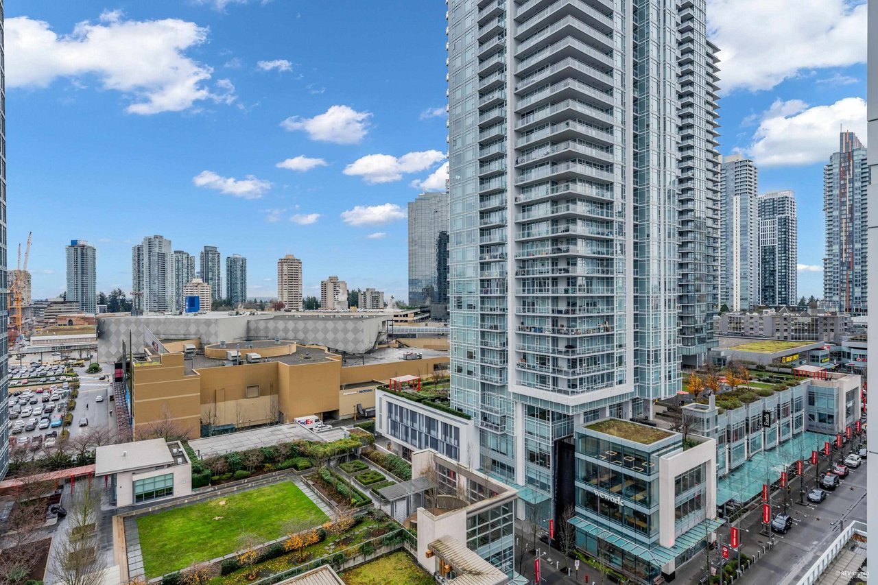 1101-6000 Mckay Avenue, Burnaby