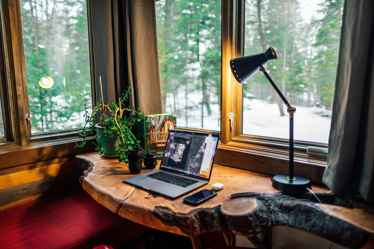 Home Office Trends in Charlotte Homes: What Buyers Want