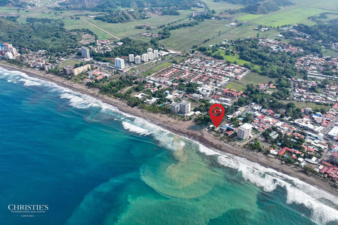 Titled Oceanfront Mixed-Use Property