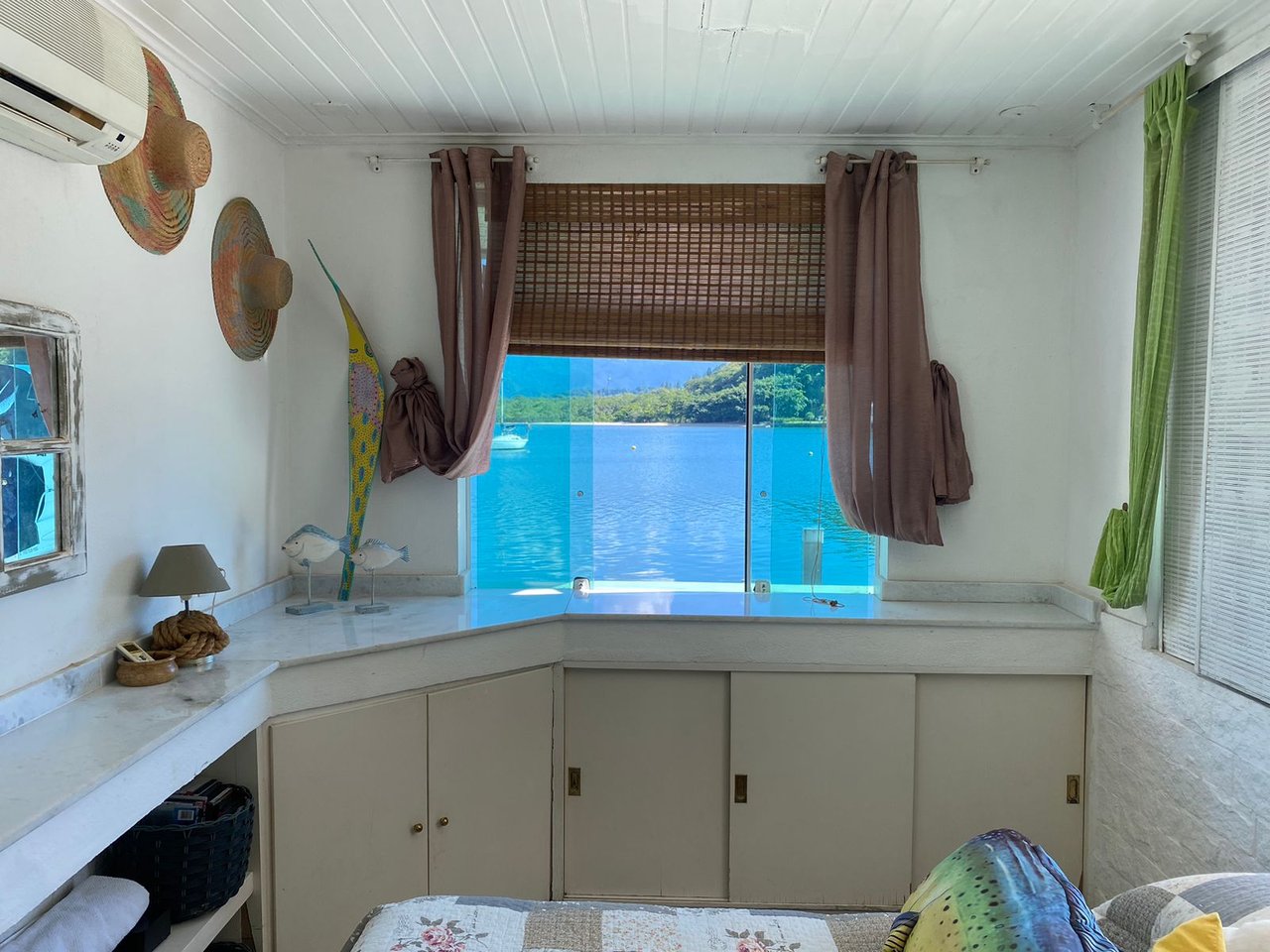 PROPERTY AT AQUARIUS I NAUTICAL CONDOMINIUM