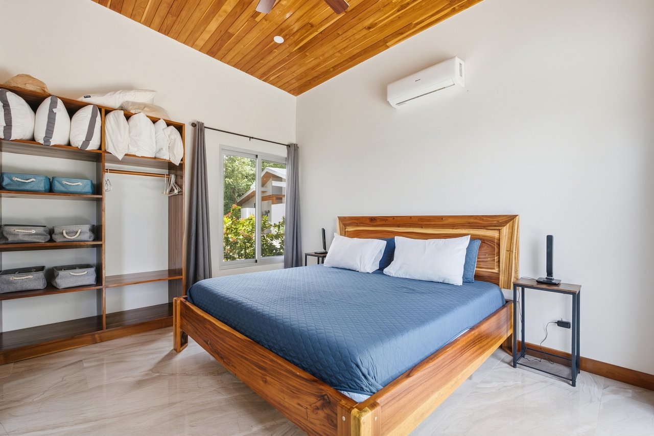 Casa de Las Barbas & Casa Libertad | Two Ocean View Homes on 3.5 Acres in Pura Jungla