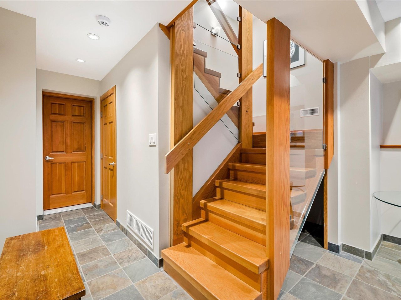 2540 Tricouni Pl