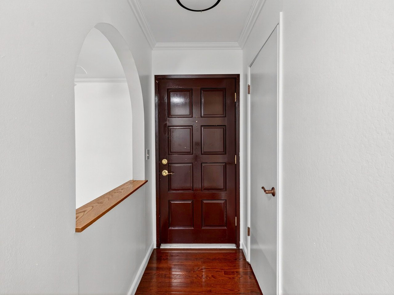 844 Cedarwood Ln