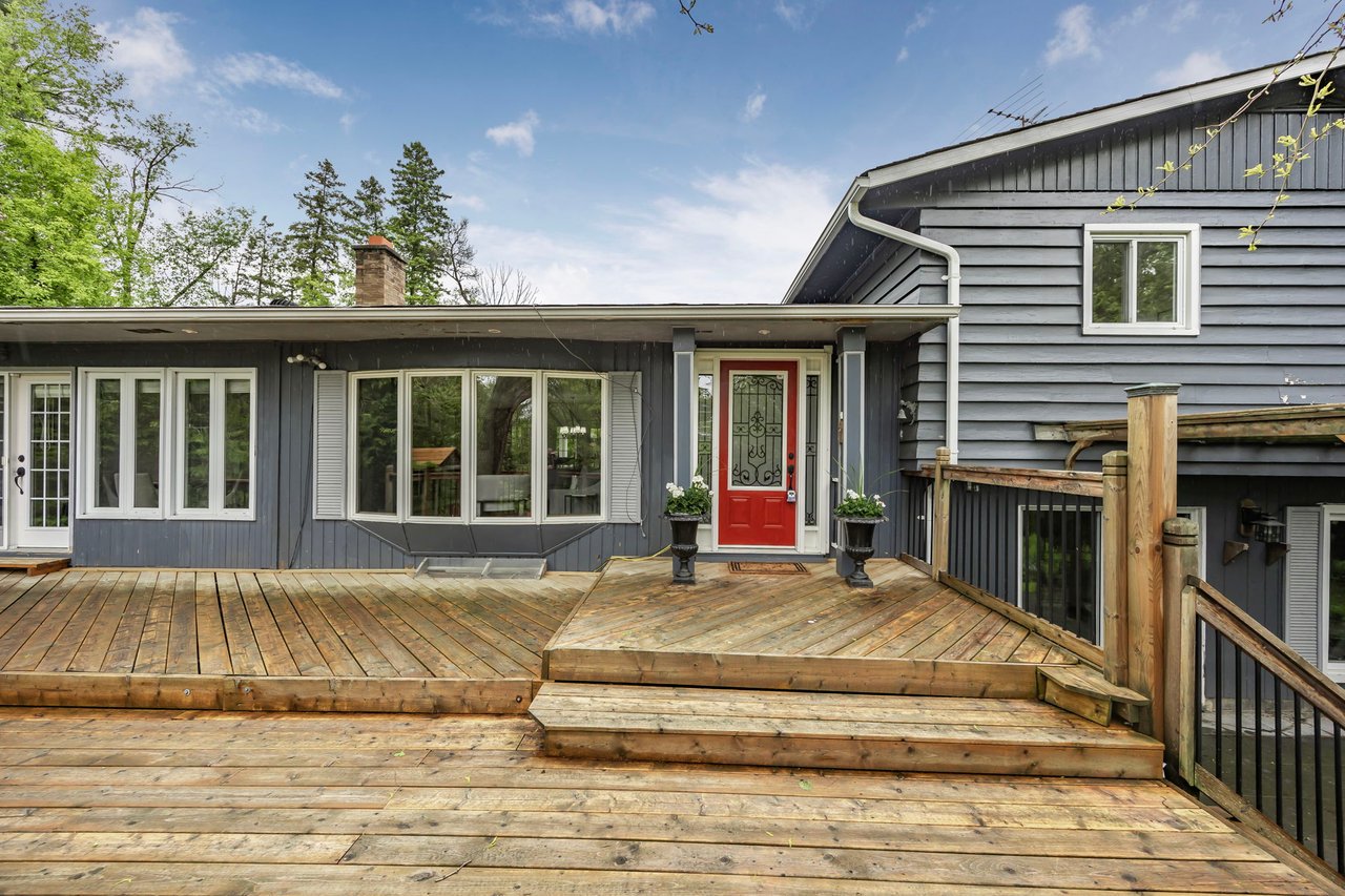 55 Old Church Road, King