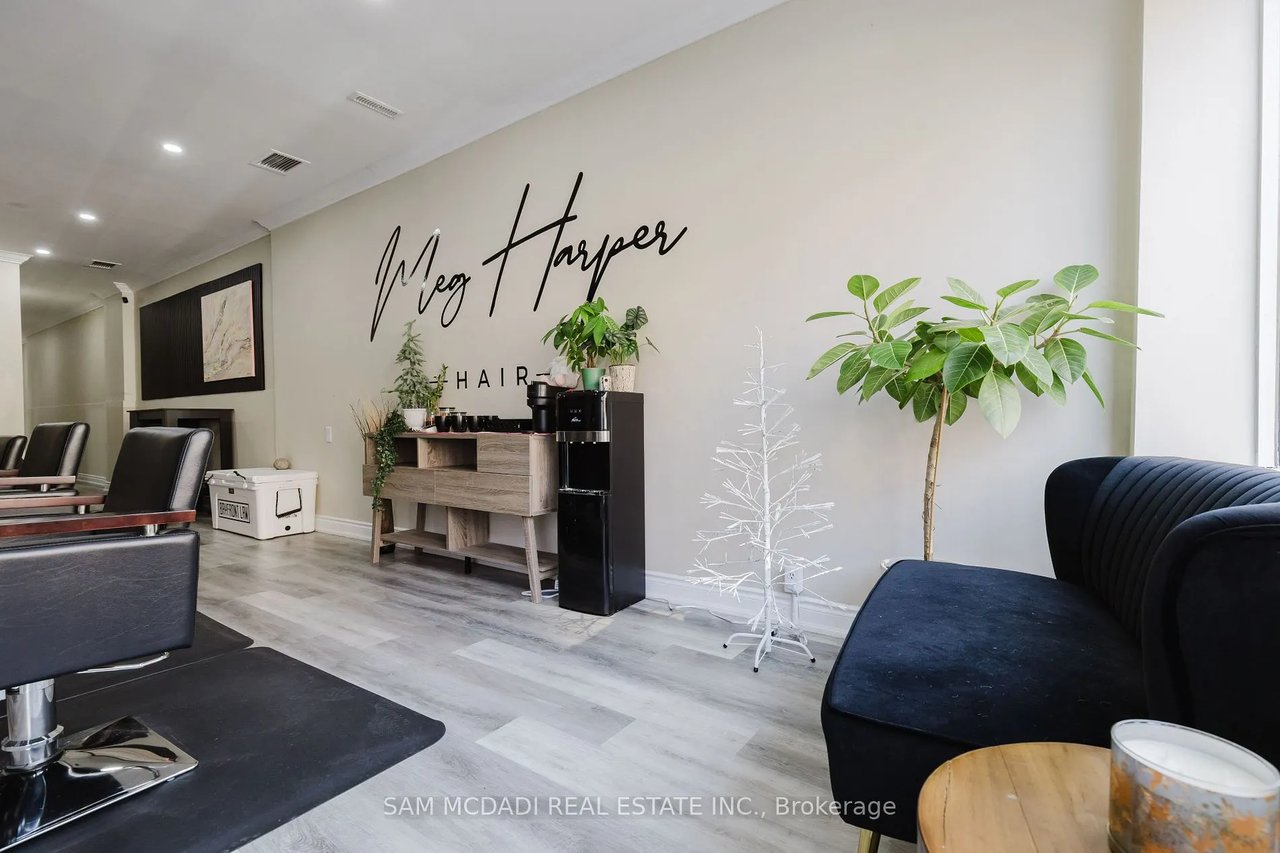 Single Office - 728 Main St E