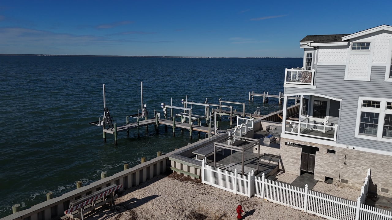 83 W California Avenue, Brant Beach