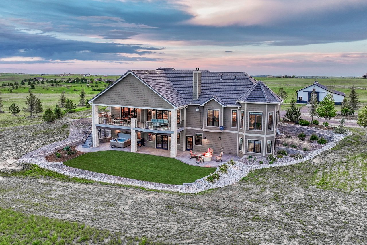 25995 Cave Spring Trail