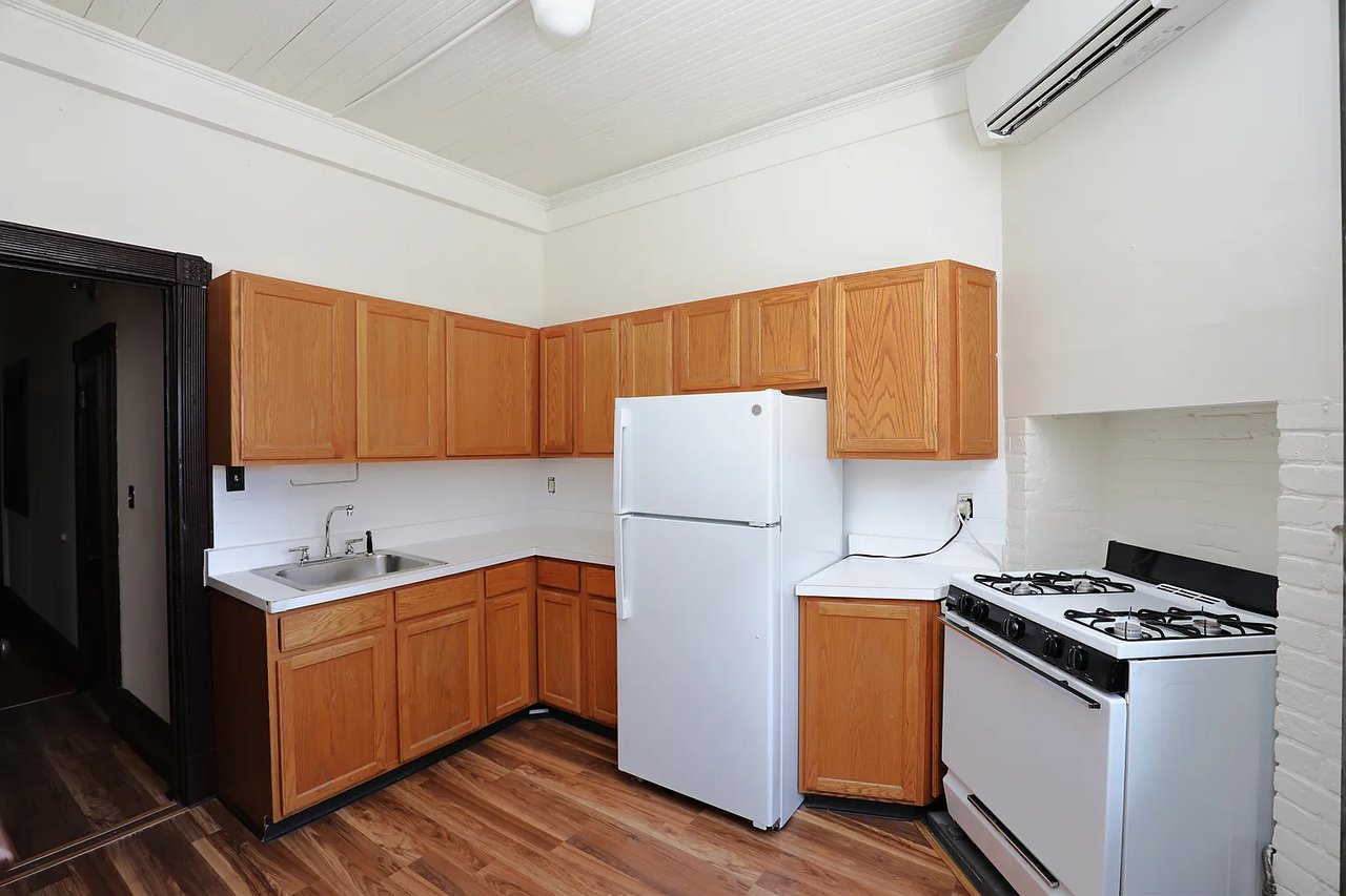 312 Wall St