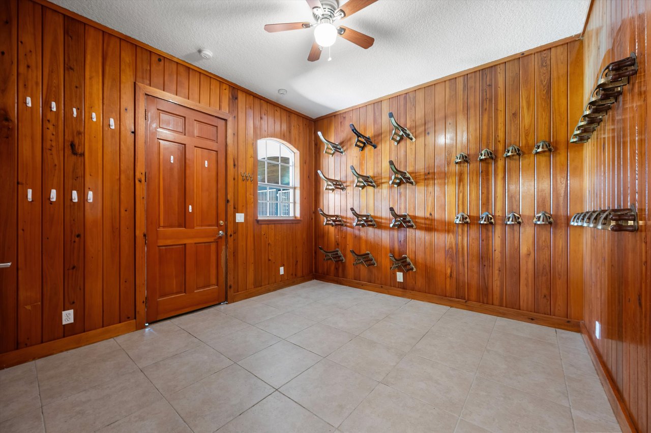 3287 Grande Road