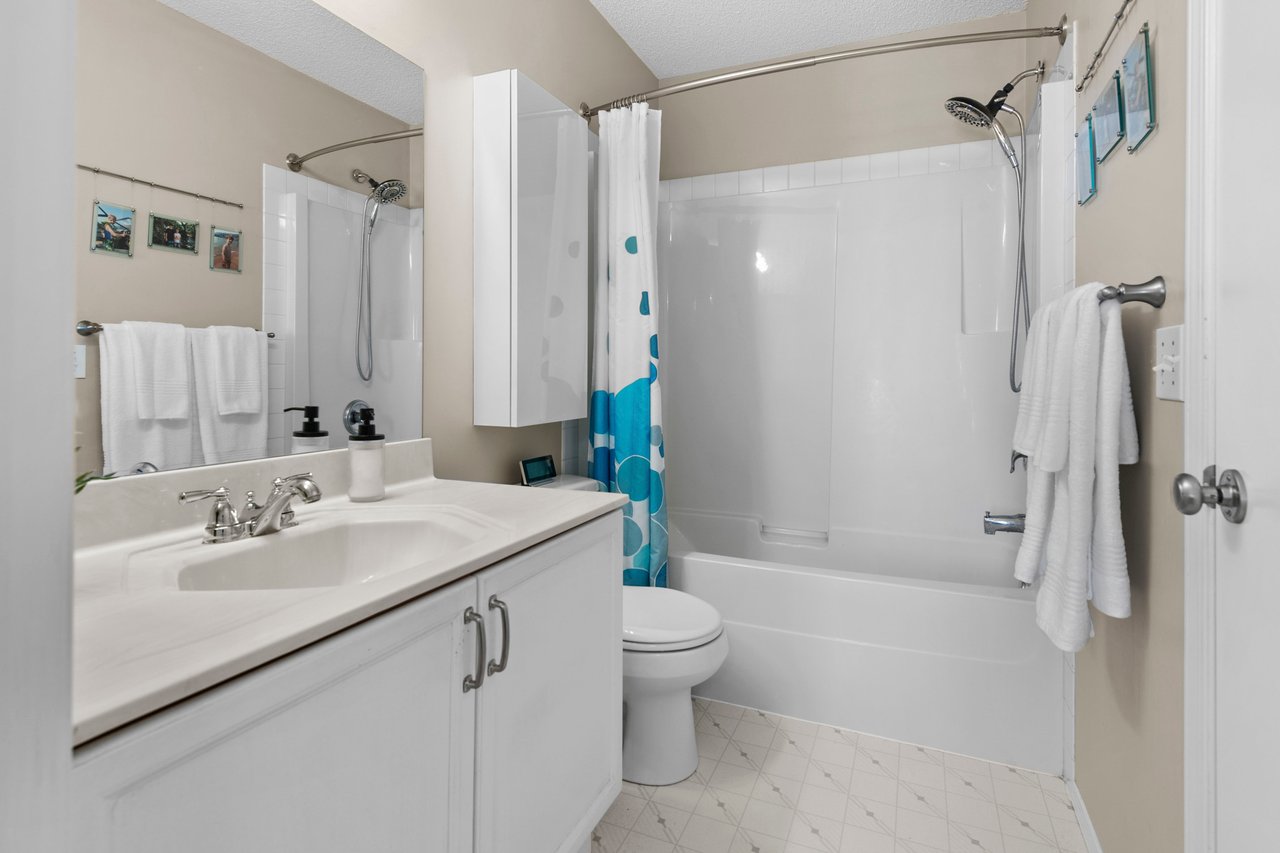 36 Hidden Hills Road NW