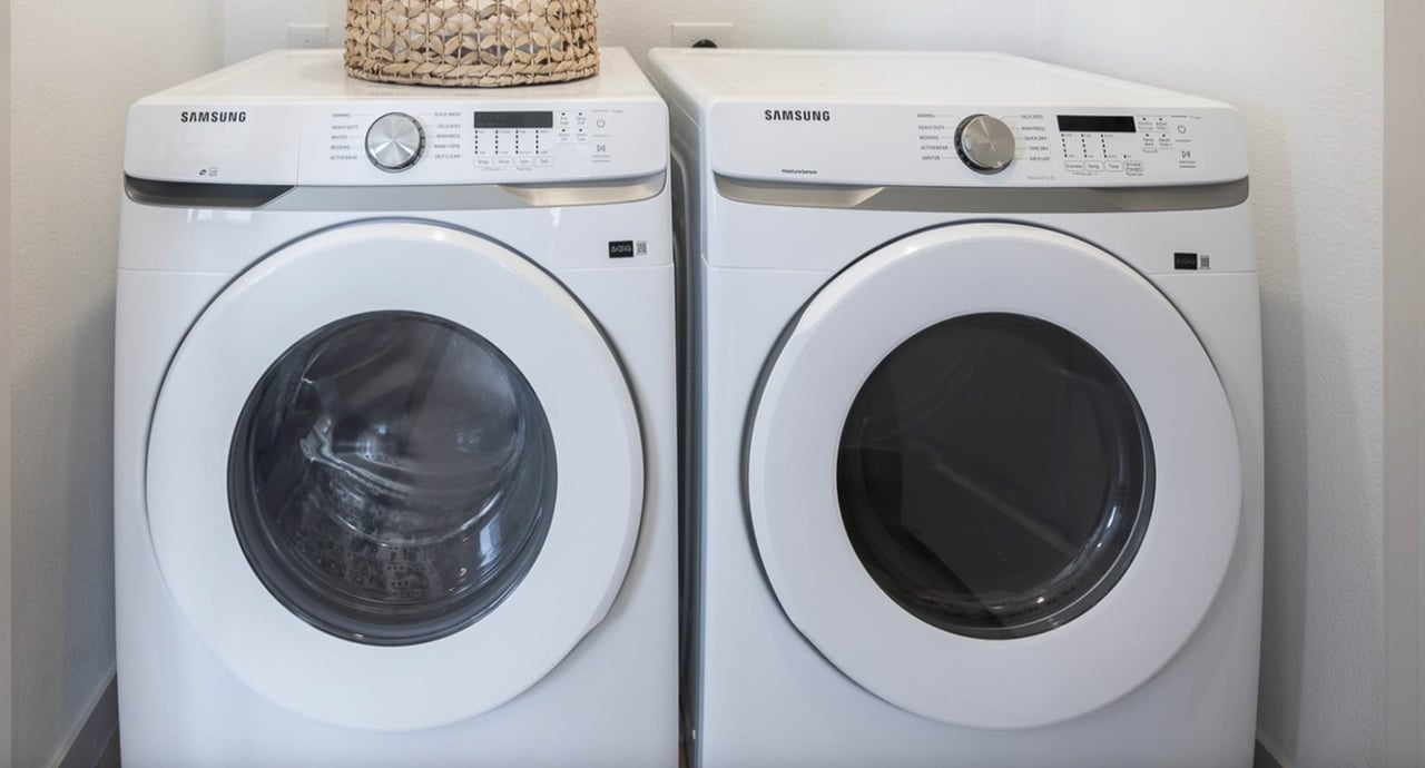 Newly finished 1/1 in East Austin 2 mos free + gift card!