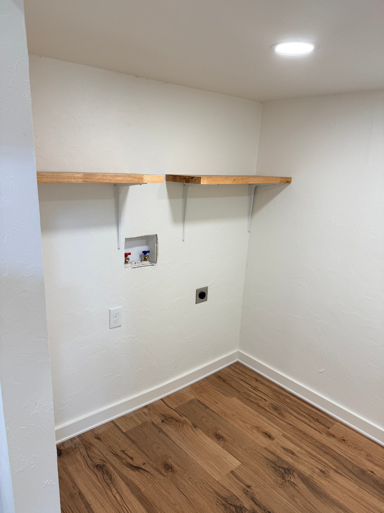 720 Klabzuba Ave