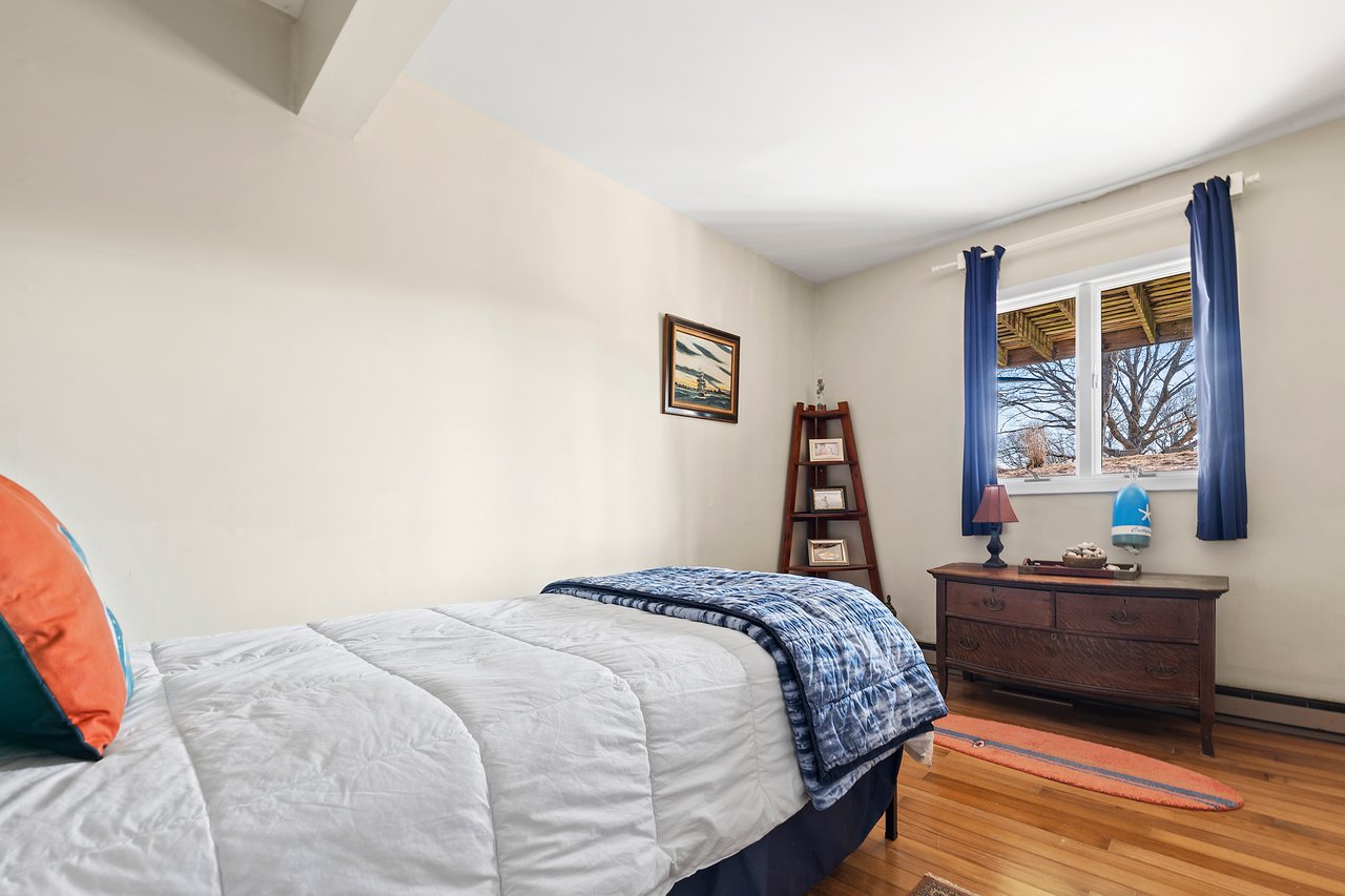 126 Fairview Avenue, Montauk