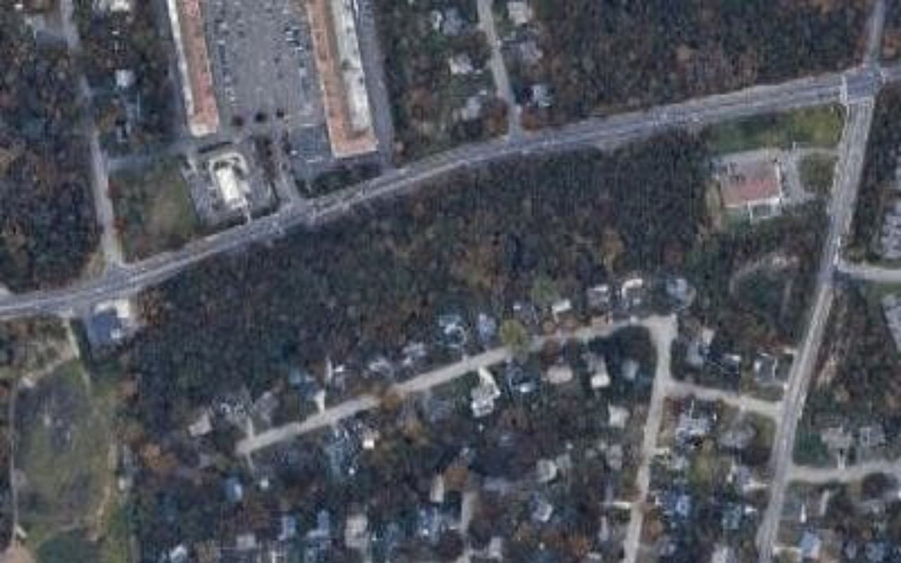 37 Nottingham Dr
