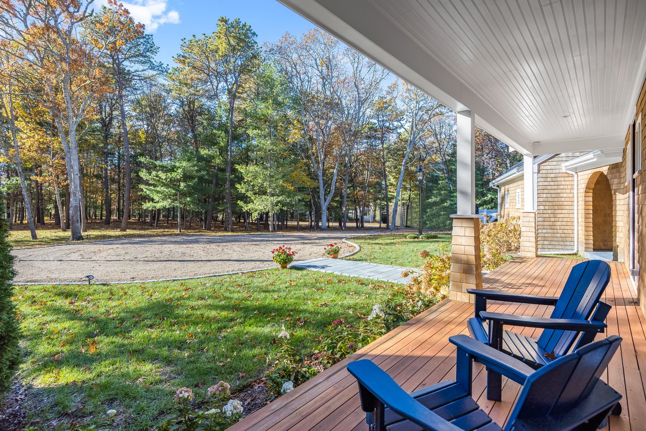 A Turnkey Seapuit Offering in Osterville