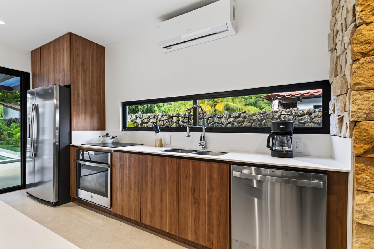 Casa Kuna II | A Tranquil Oasis in the Heart of Playas del Coco
