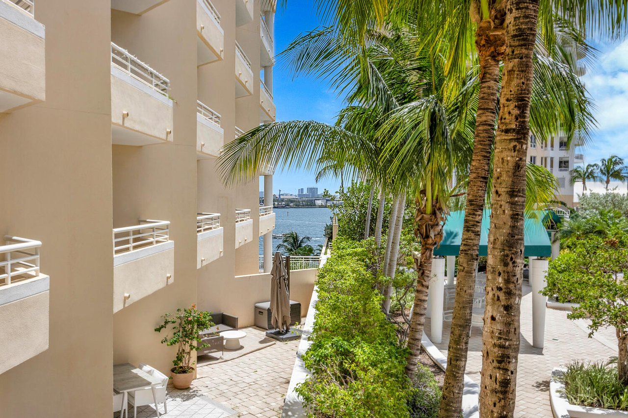 Spacious Rental in Brickell Key