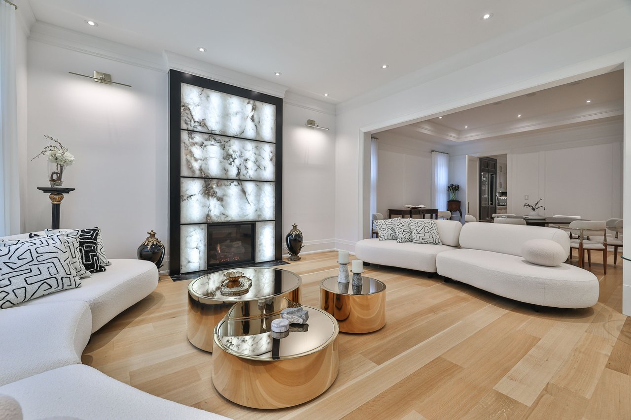 Exquisite Luxury Finishes