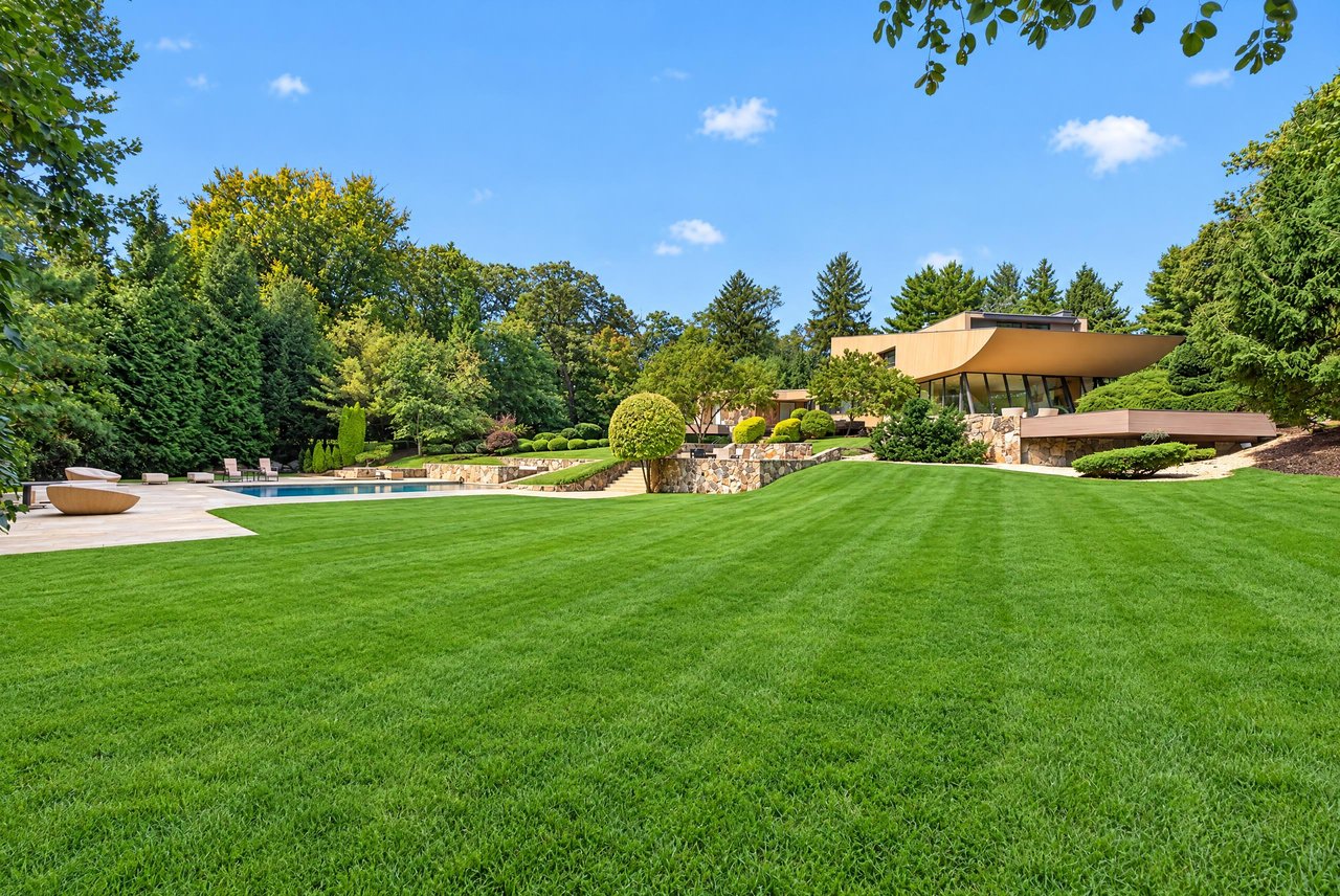 15 Horseshoe Road (Long Island)