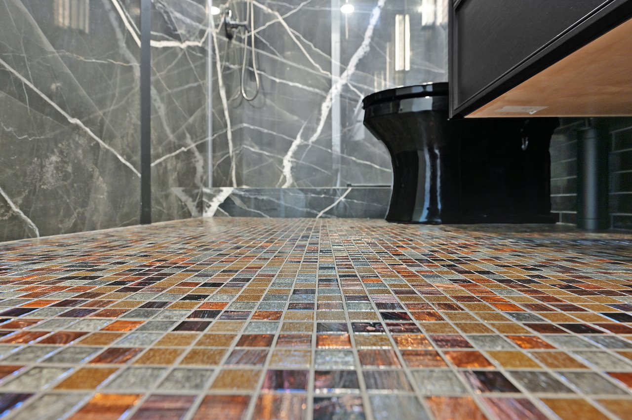 12070 Granite Canyon