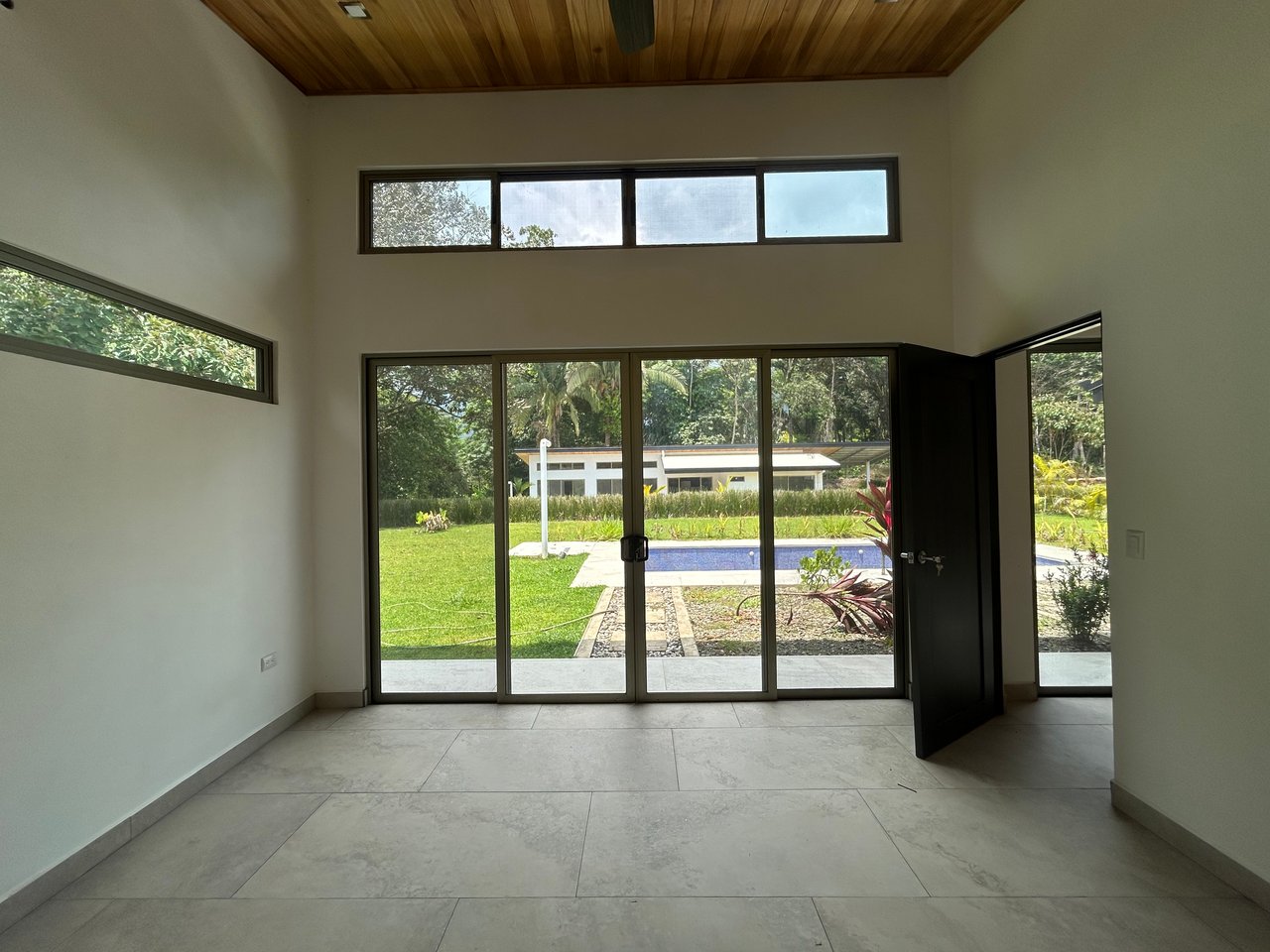 Modern Homes for Sale in Ojochal – El Tucán Paradise | Gated Community Costa Rica