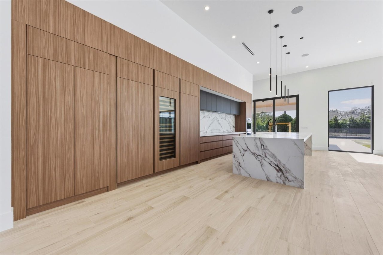 5770 Dixie Belle Road