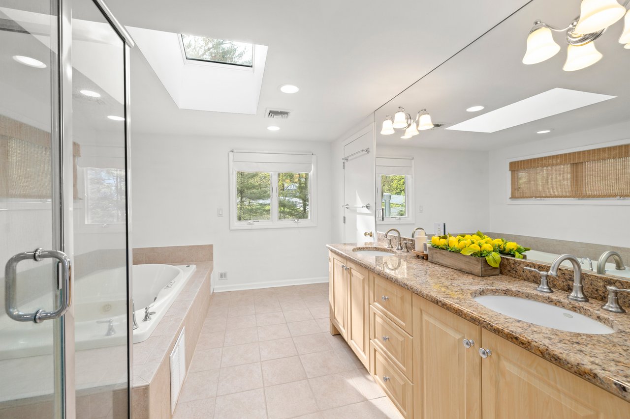 7 Kinkead Dr, Livingston