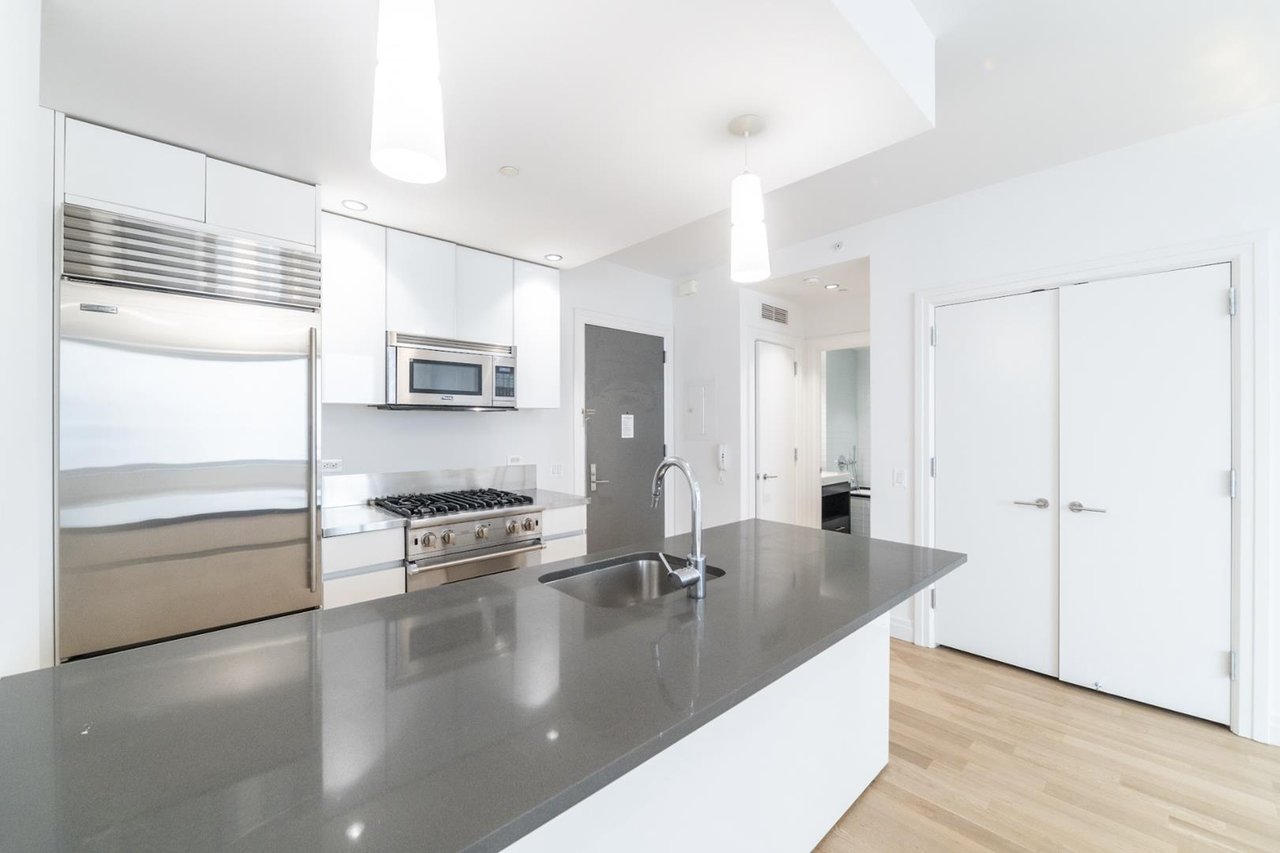 554 West 54th Street, Apt 29-F
