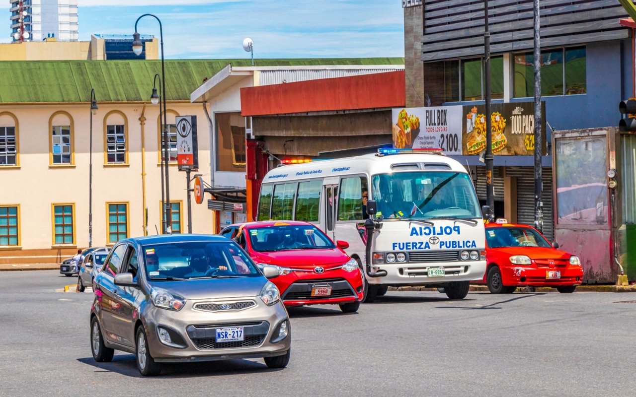 A Guide to Buying a Car in Costa Rica: What You Need to Know