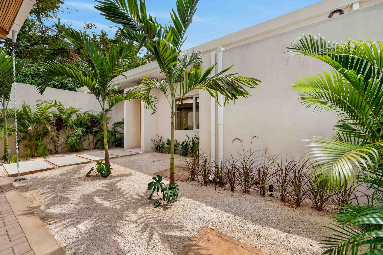 Casa Senderos | 4-Bedroom Tropical Home with Private Pool in Tamarindo
