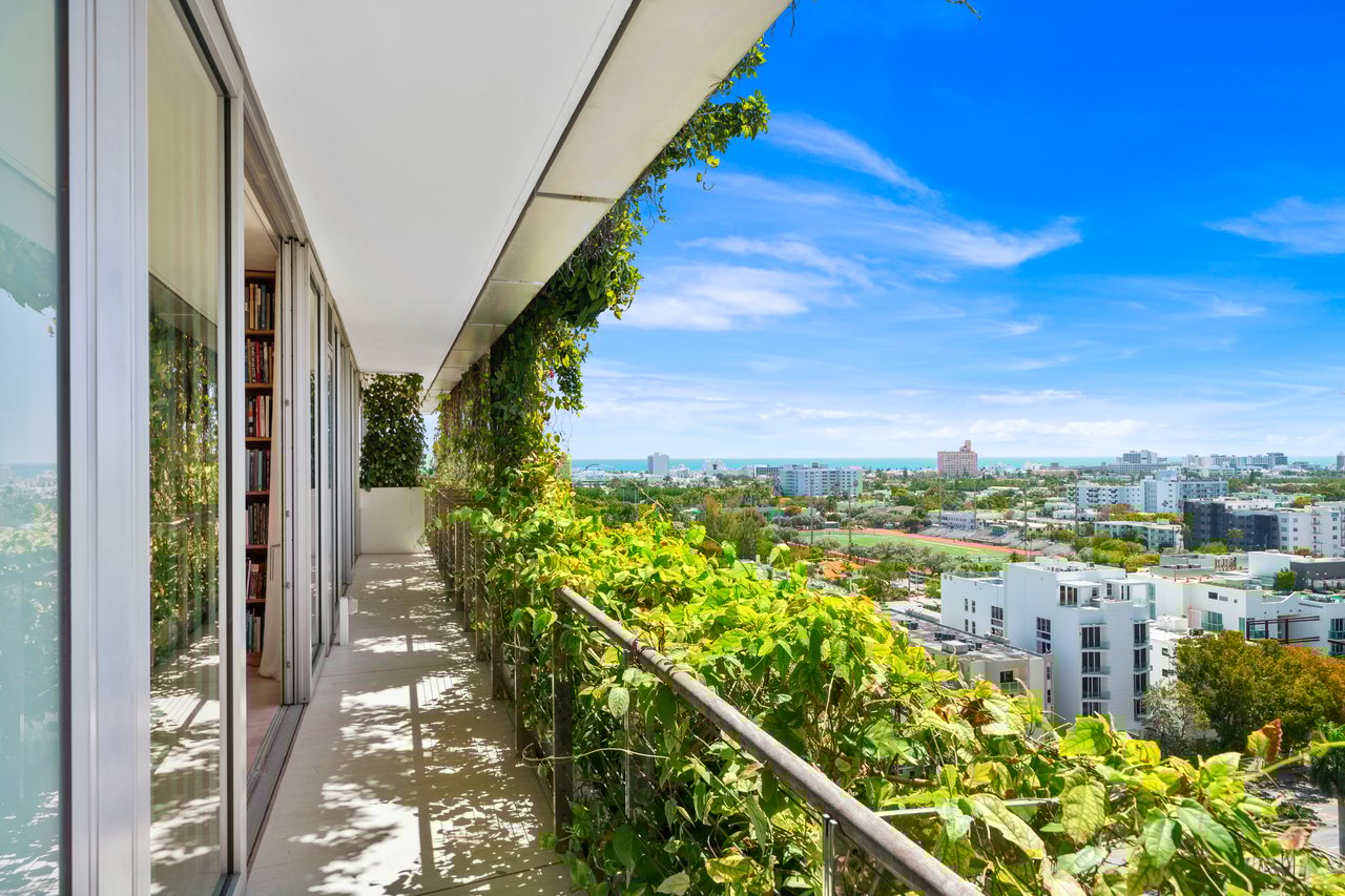 Monad Terrace 11E