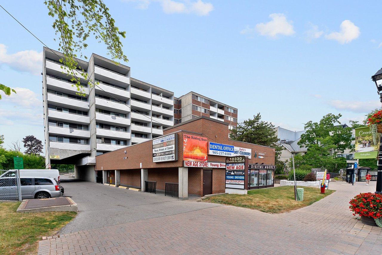 10330 Yonge Street W 707