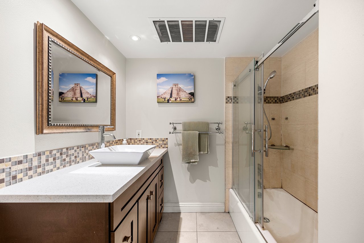 MIDCENTURY MODERN PENTHOUSE WEST for Sale in Santa Ana