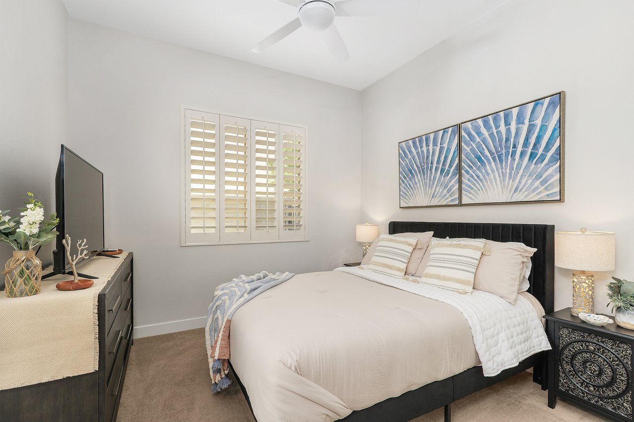 Poolside & Par on San Mateo