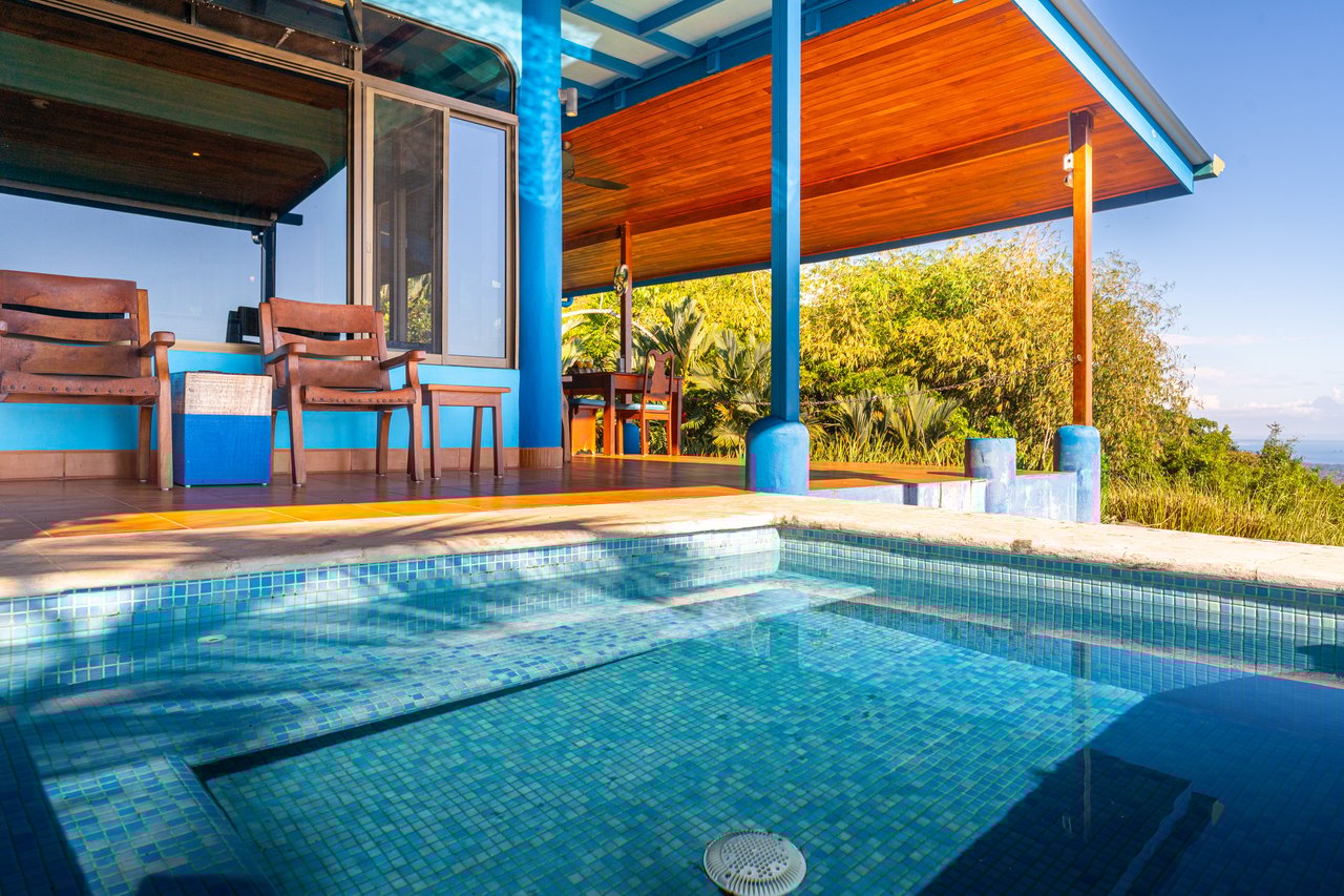 Casa Vista Harmonia, Legendary Ocean Views and Sustainable Living!